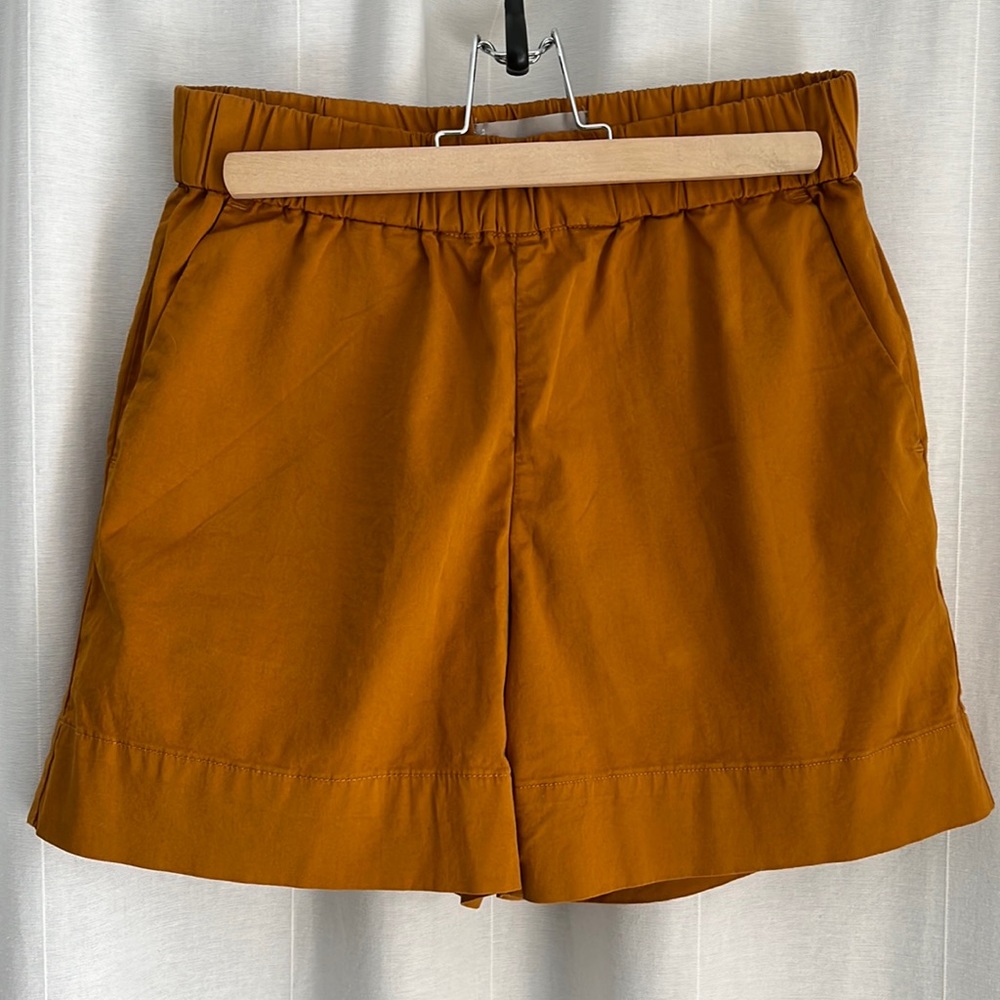 Everlane Easy Short, Size 4